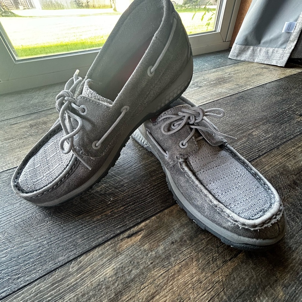 Women’s Twisted X shoes Size 9.5